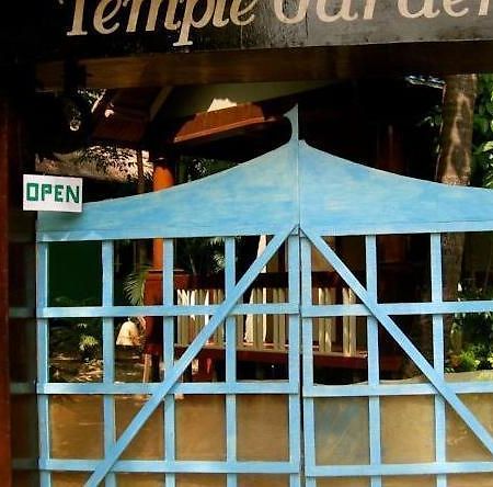 Temple Garden Cottages คานาโคนา ภายนอก รูปภาพ